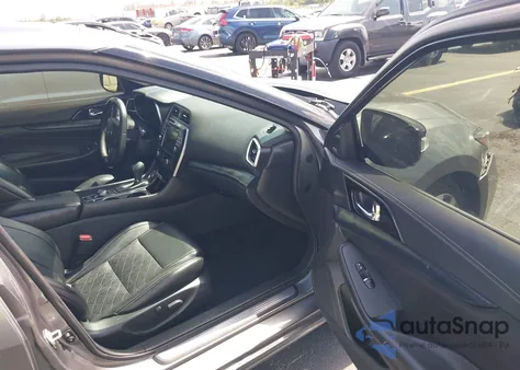 2021 Nissan Maxima Platinum Xtronic Cvt from USA, damaged, VIN 1N4AA6FV2MC510397